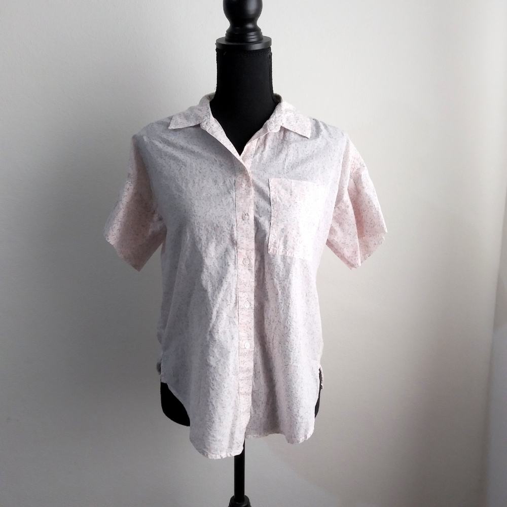 Lucky brand XS lightweight floral button-down